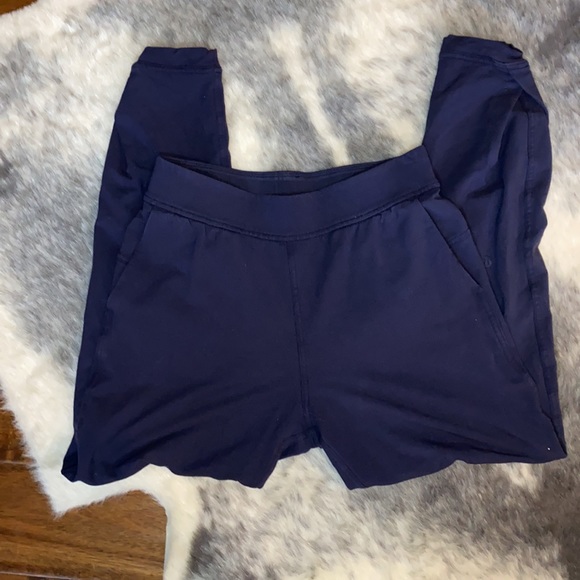 Lululemon Navy Blue Cropped Track Joggers 4